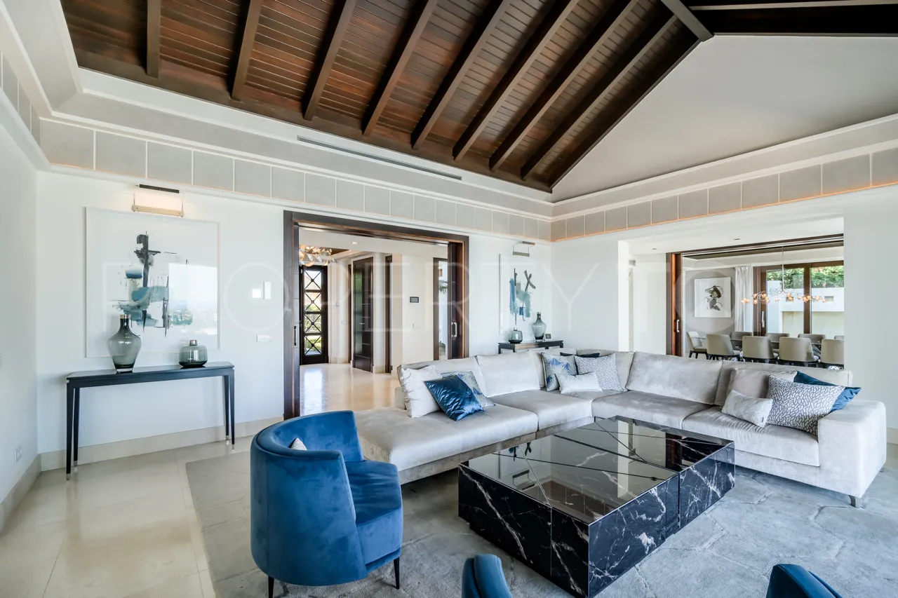 5 bedrooms villa in Los Flamingos for sale