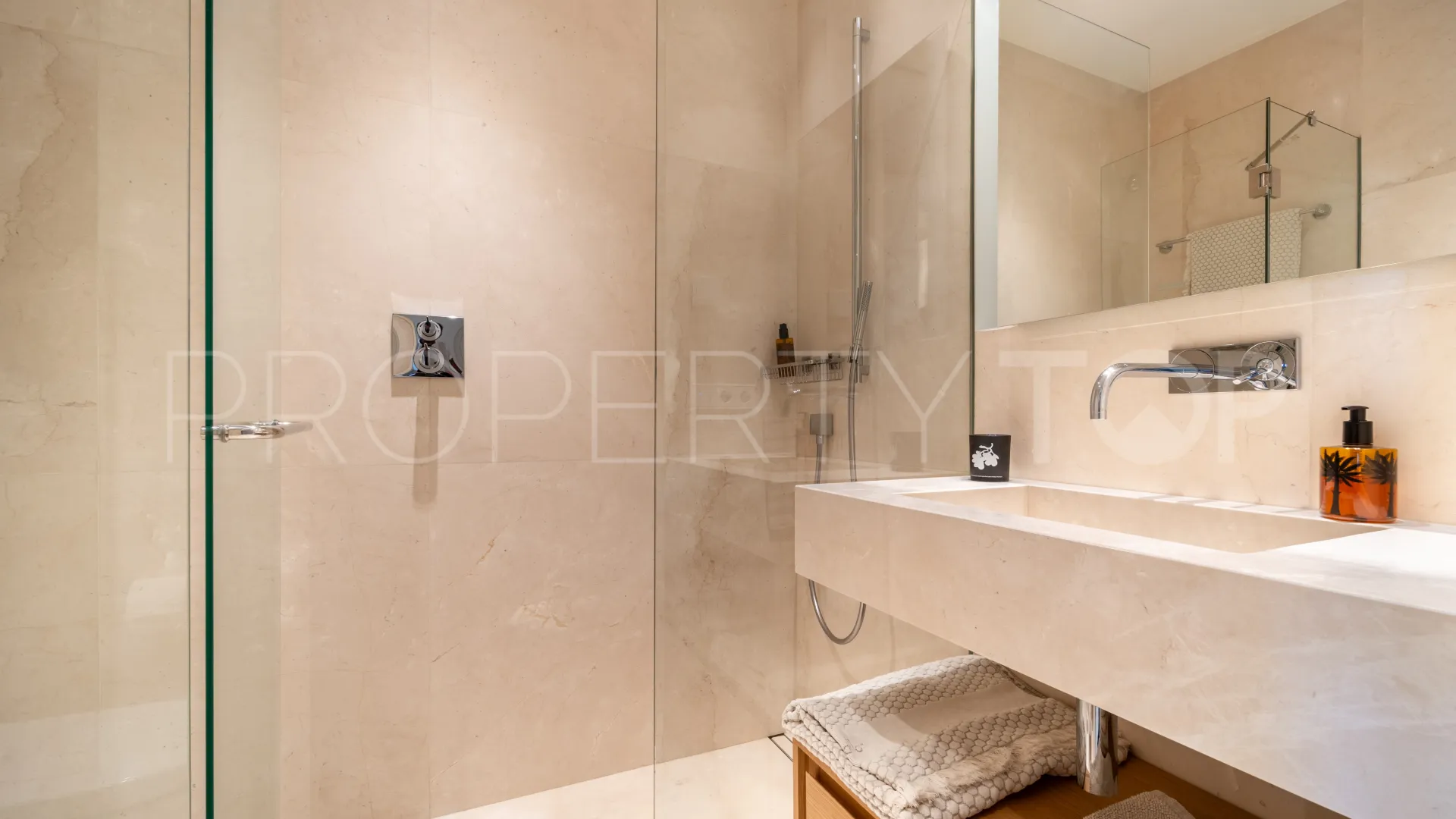 La Quinta, apartamento de 3 dormitorios en venta