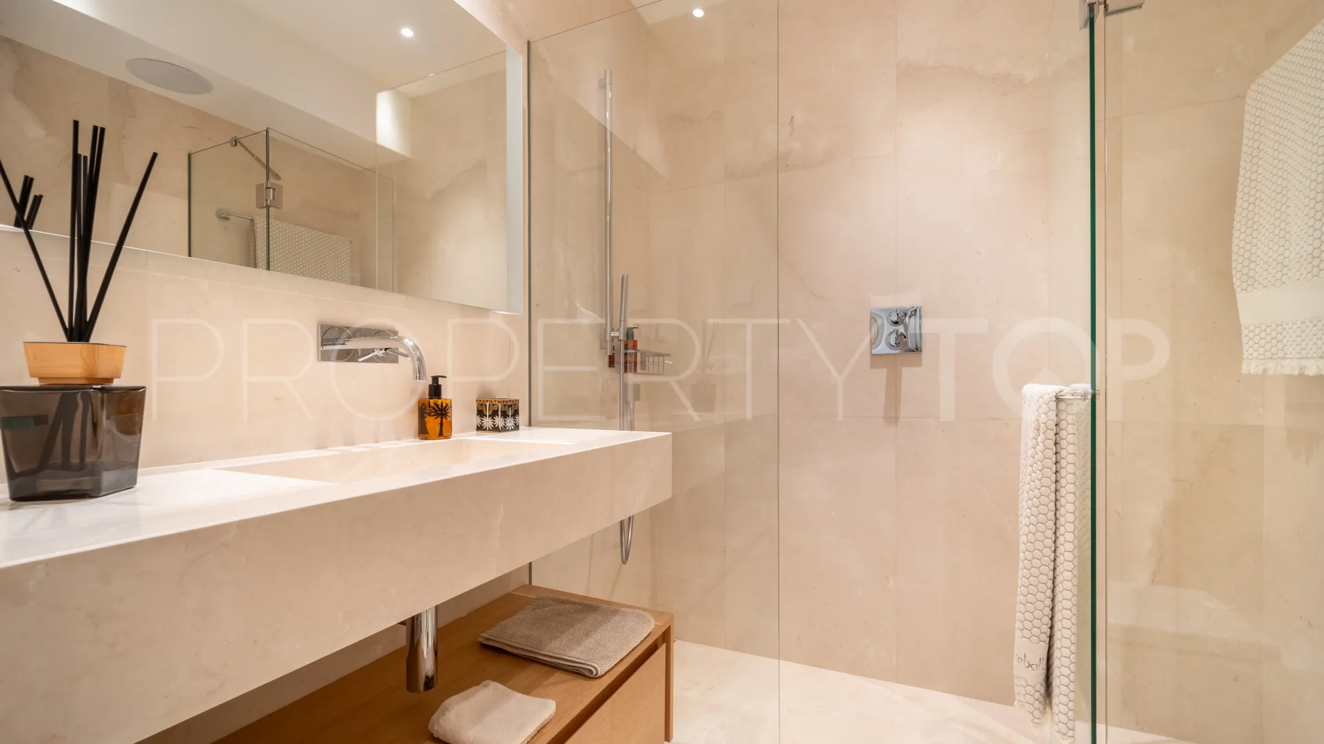 La Quinta, apartamento de 3 dormitorios en venta
