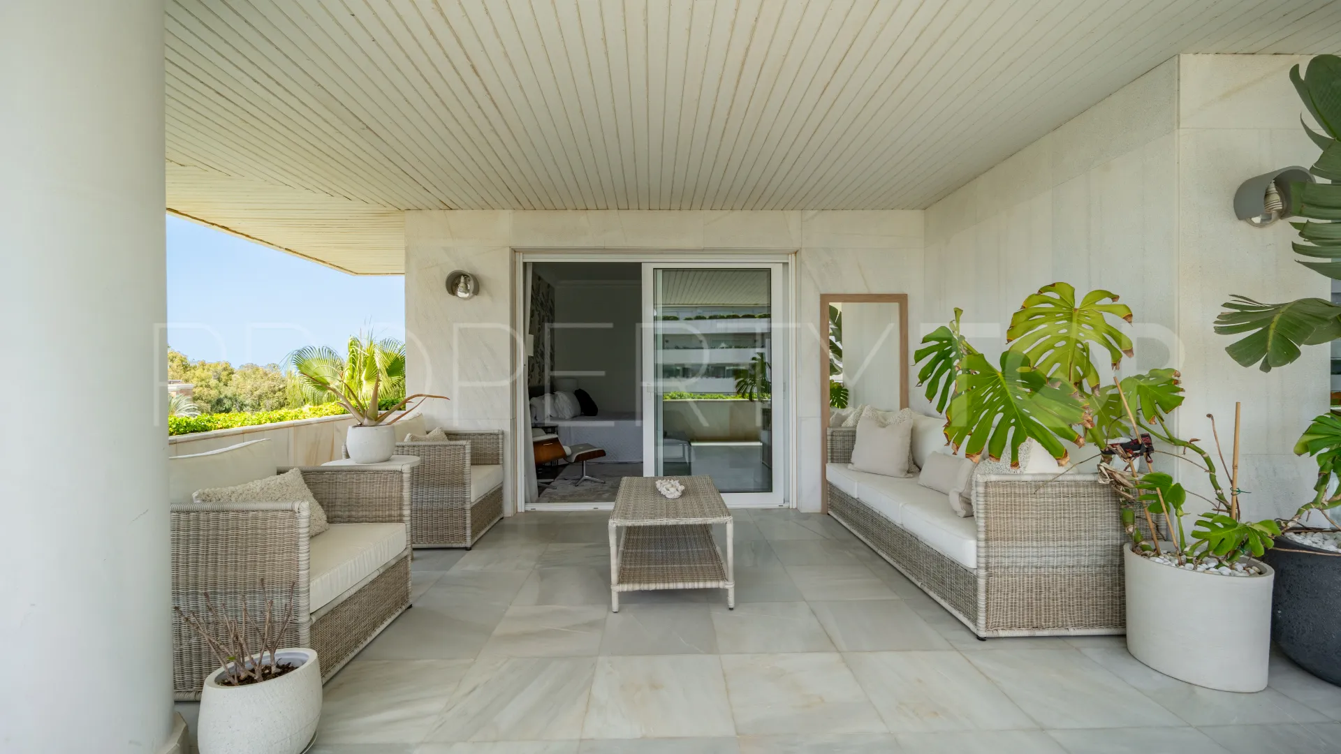 For sale El Embrujo Banús 3 bedrooms apartment