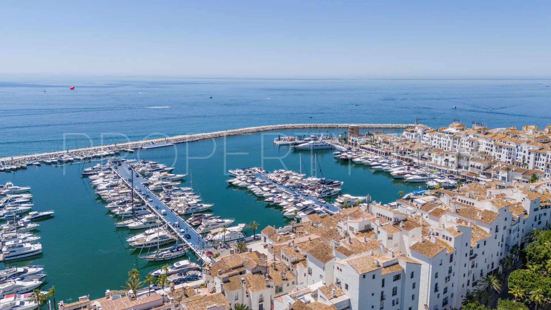 Apartamento con 2 dormitorios en venta en Puerto