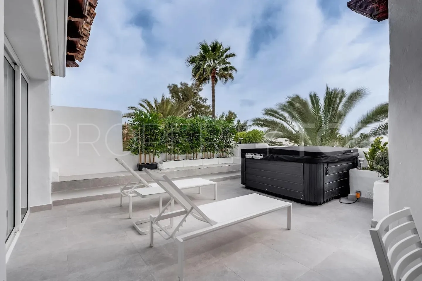 Atico duplex en venta en Marbella - Puerto Banus