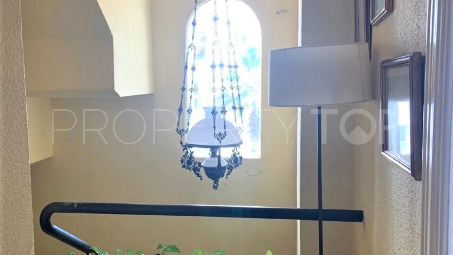 For sale Estepona semi detached villa with 4 bedrooms