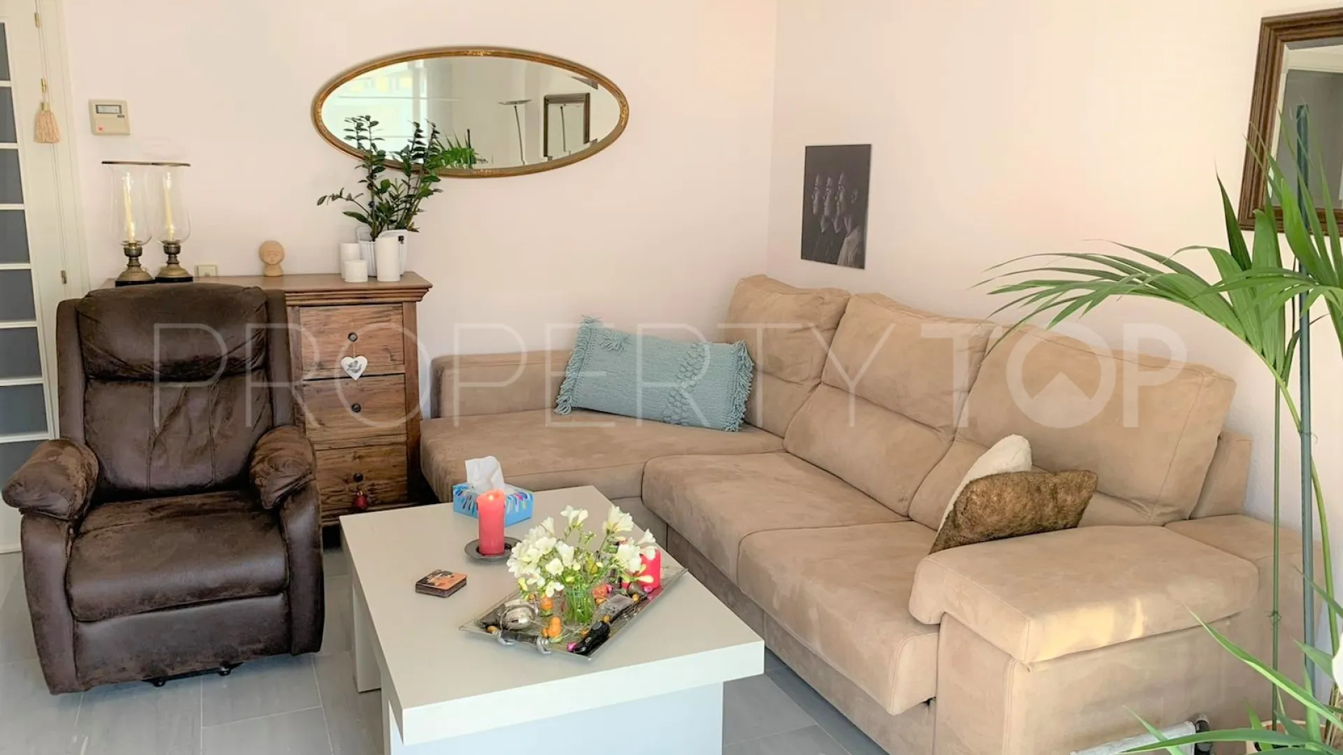 Ático en venta en Estepona Puerto
