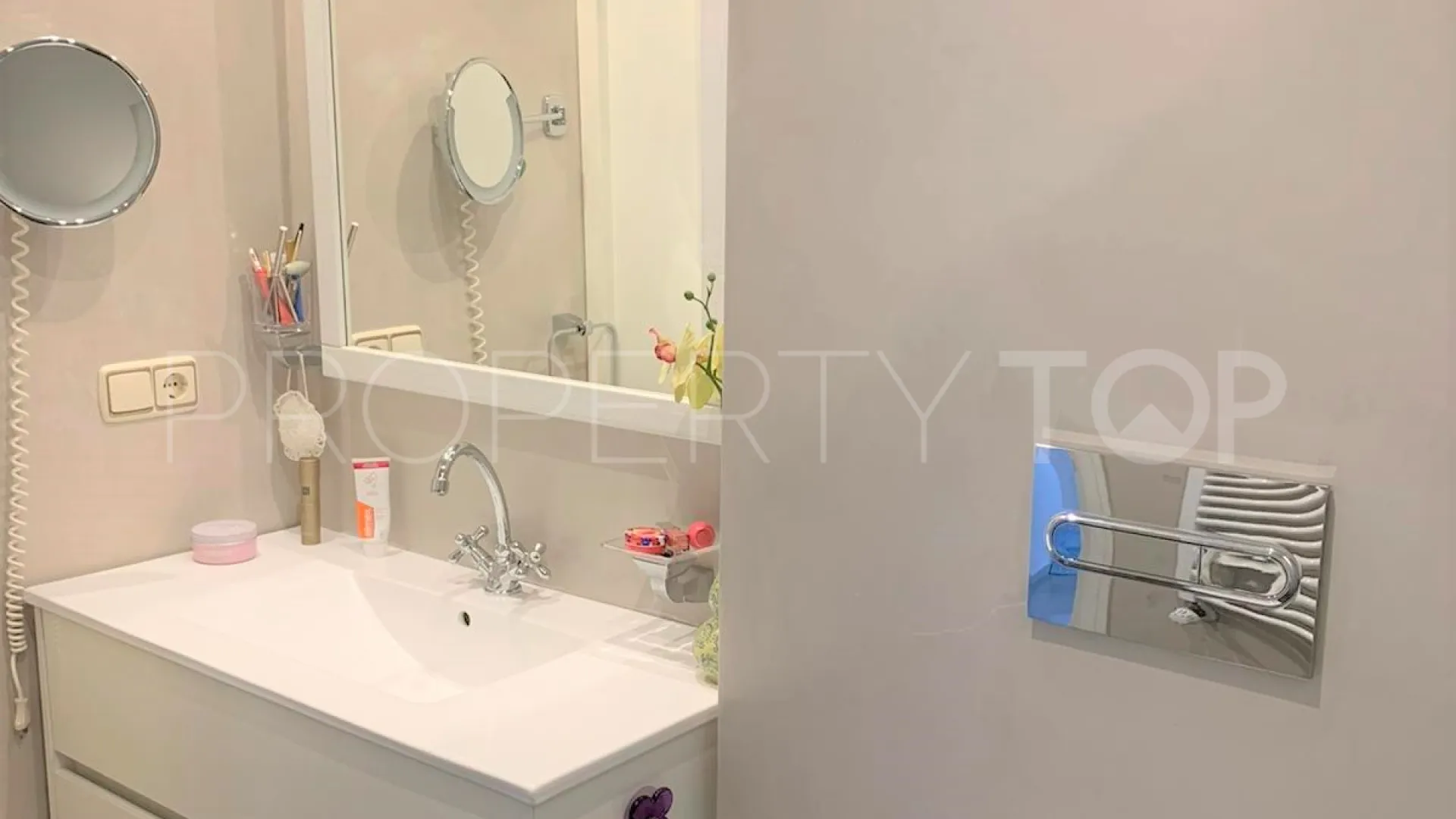 Ático en venta en Estepona Puerto