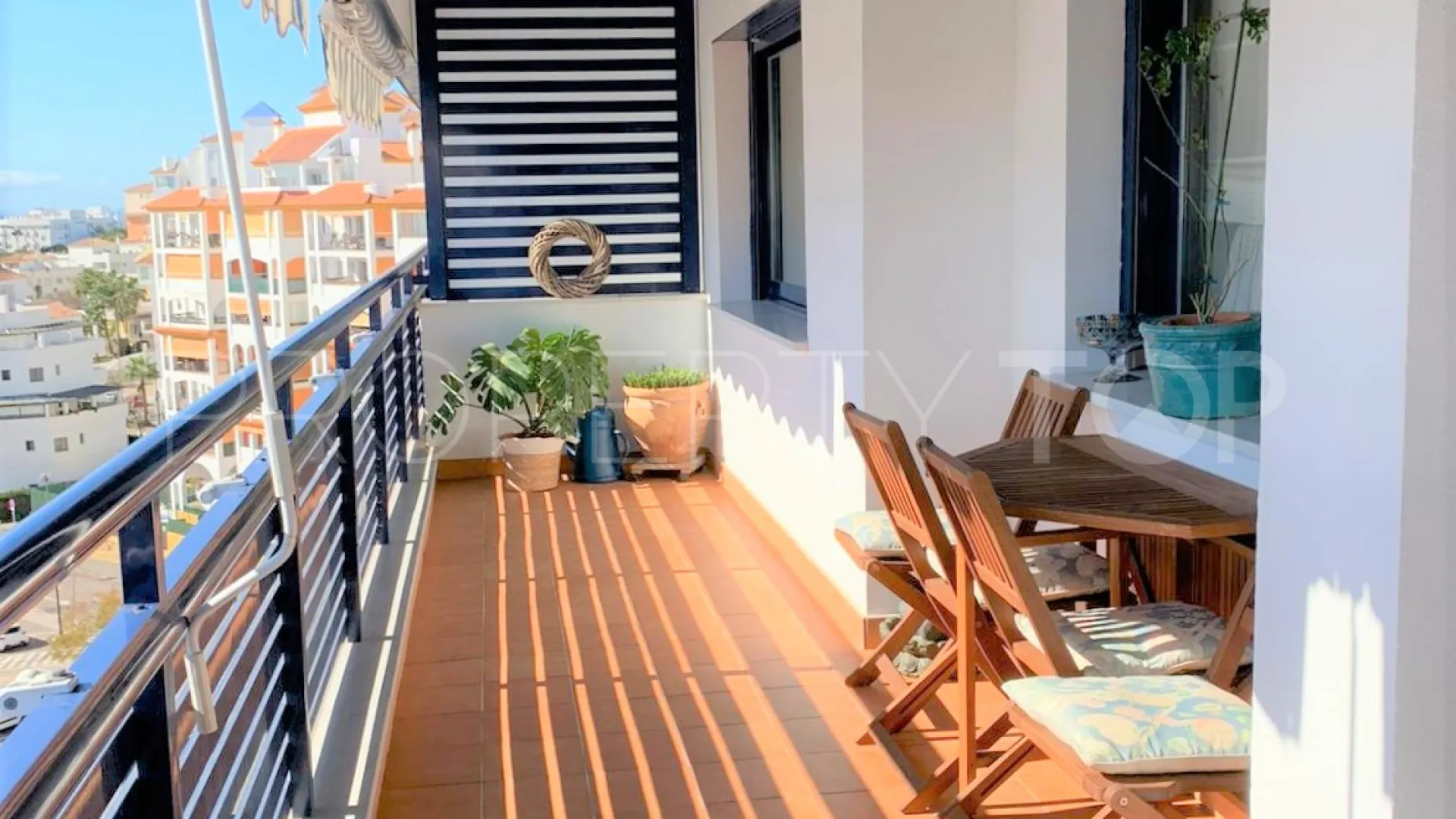 Ático en venta en Estepona Puerto