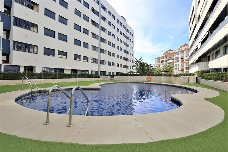 Ático en venta en Estepona Puerto