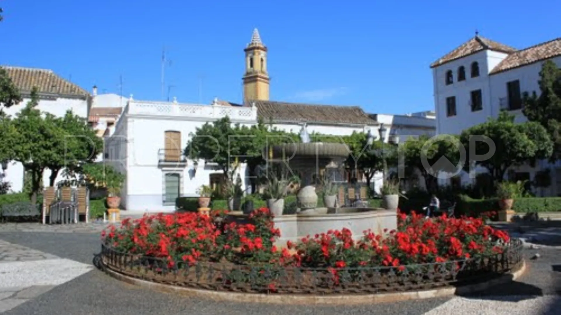 Ático en venta en Estepona Puerto