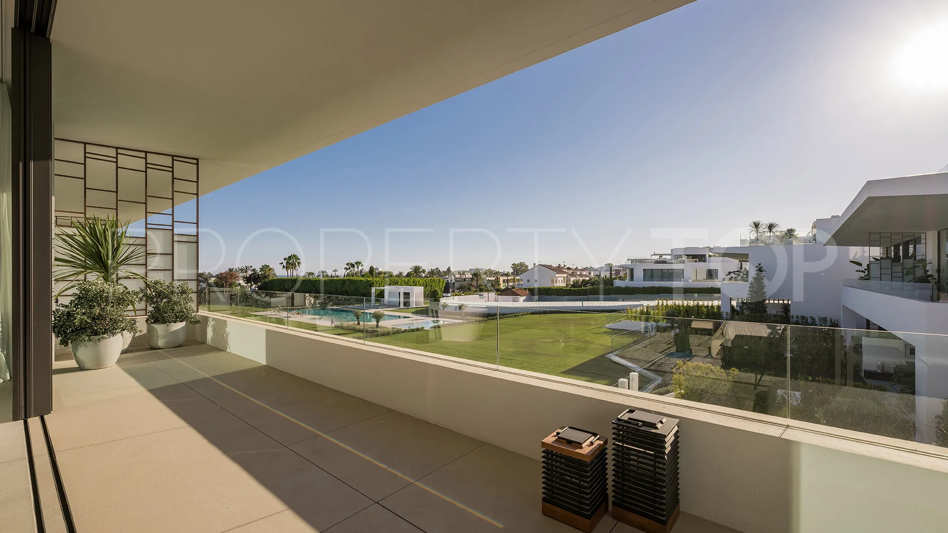 Semi detached villa for sale in Vilas 12