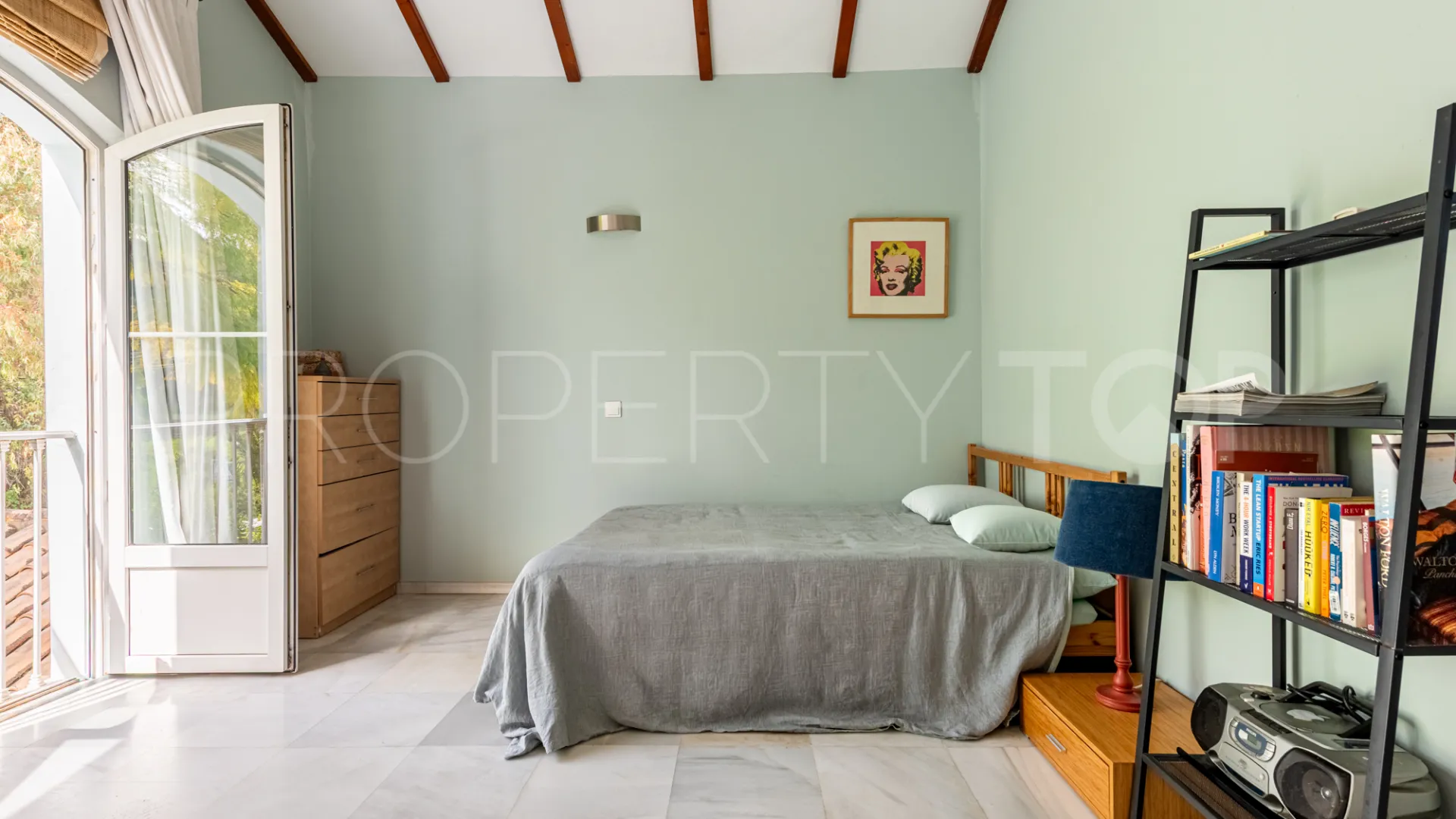 Villa pareada con 3 dormitorios en venta en Guadalmina Alta