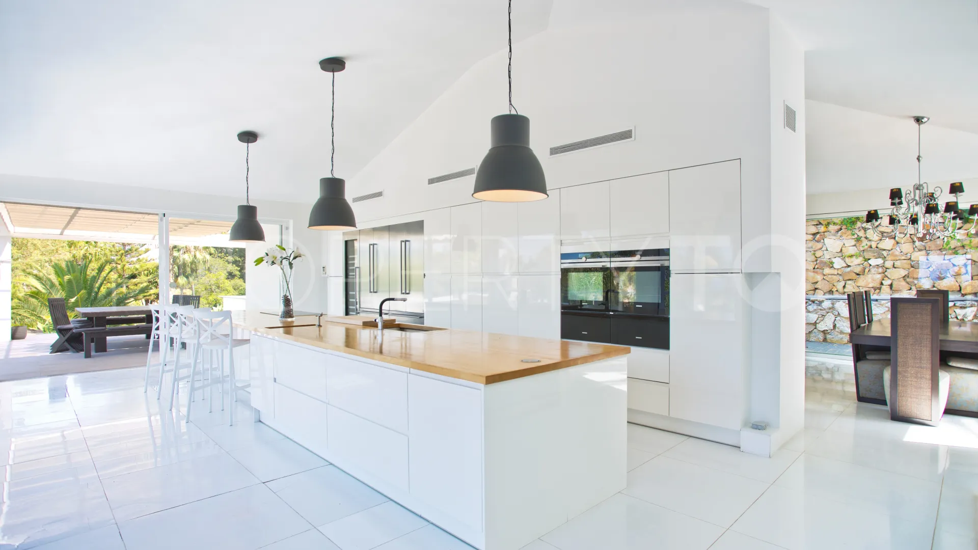 For sale villa in Hacienda las Chapas