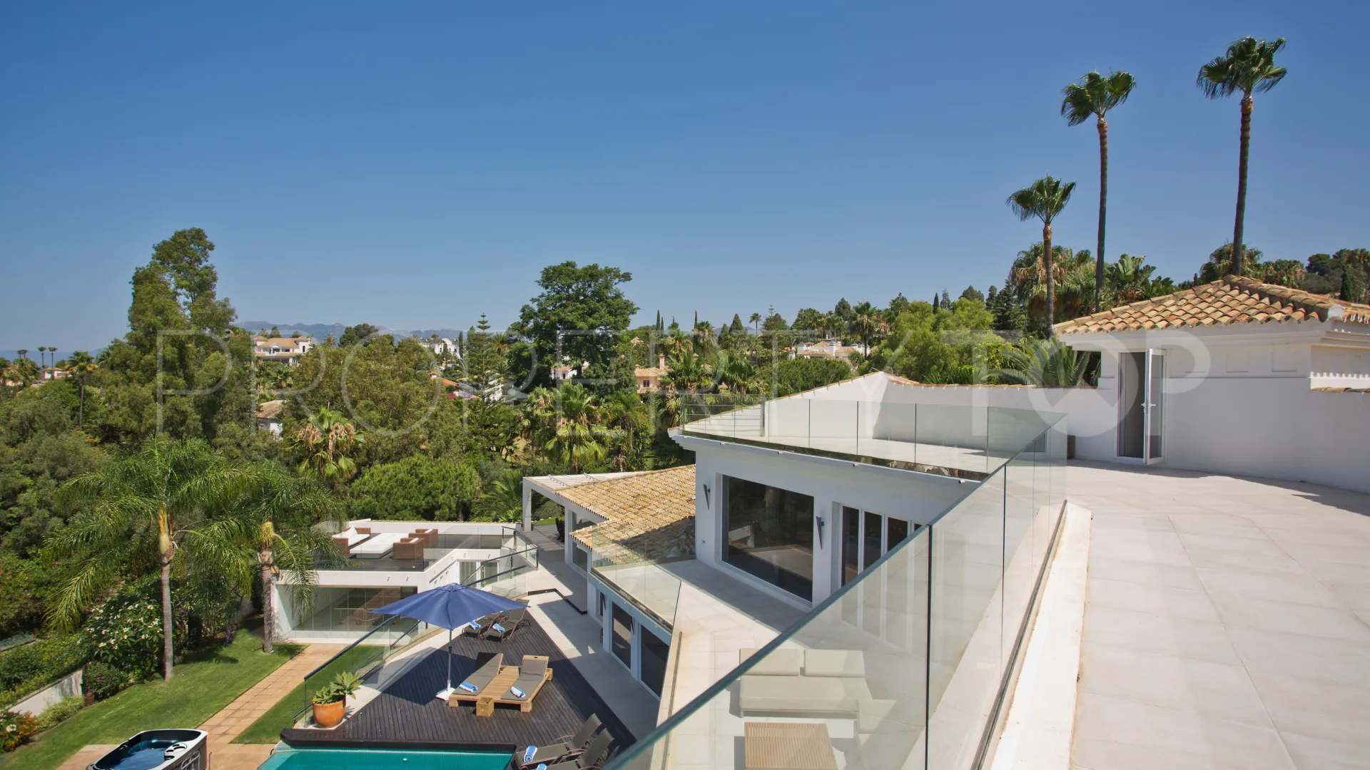For sale villa in Hacienda las Chapas