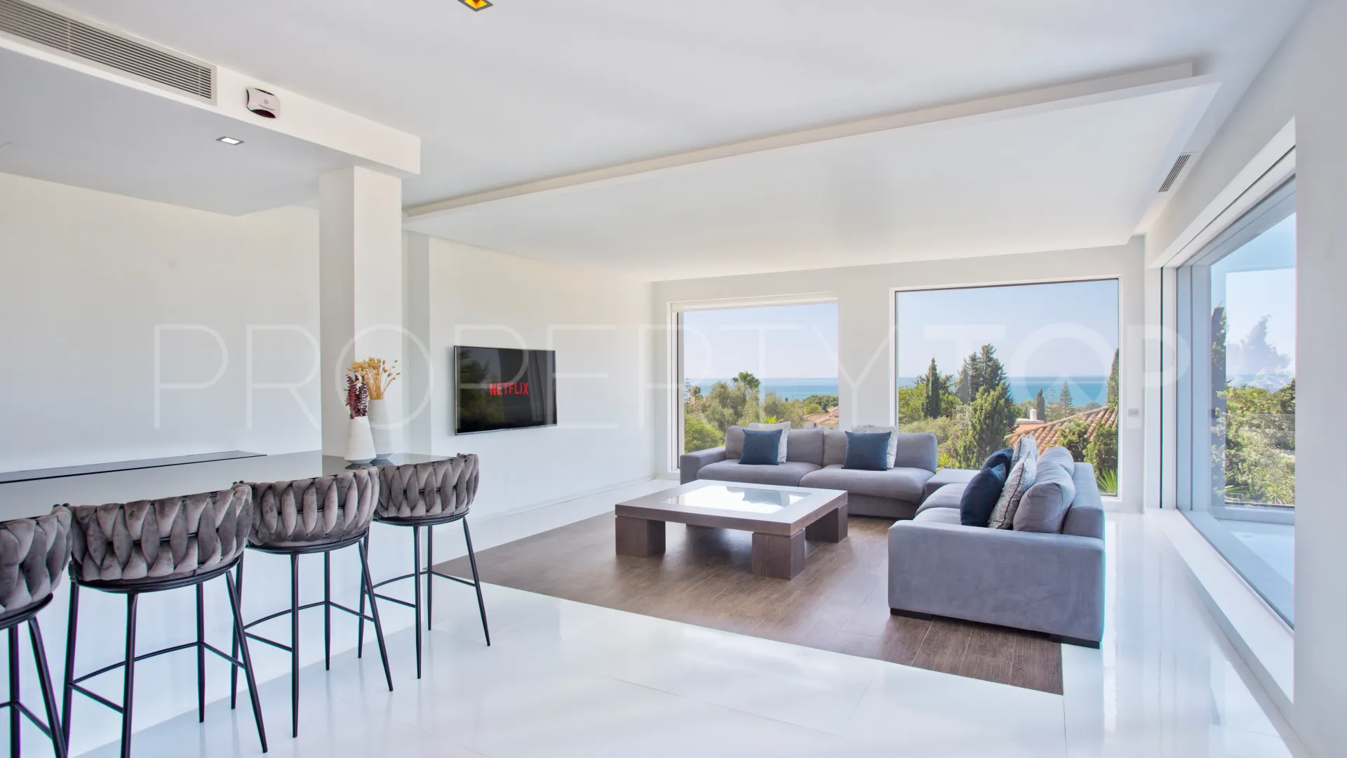 For sale villa in Hacienda las Chapas