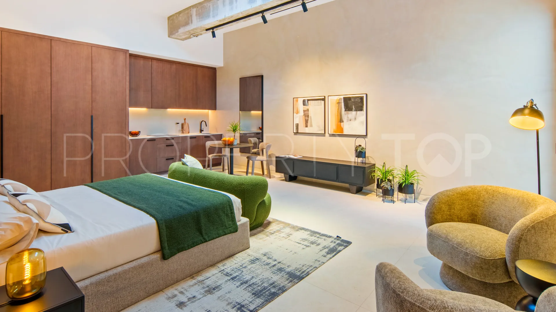 Villa en venta de 5 dormitorios en Nueva Andalucia