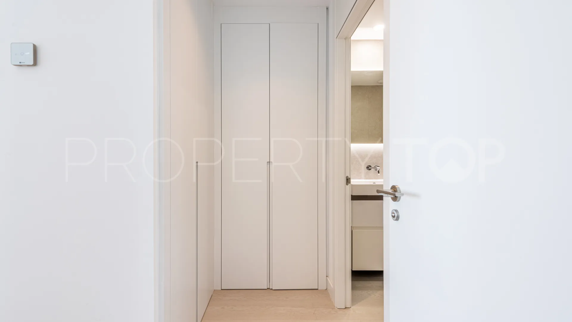 2 bedrooms Los Altos de los Monteros apartment for sale