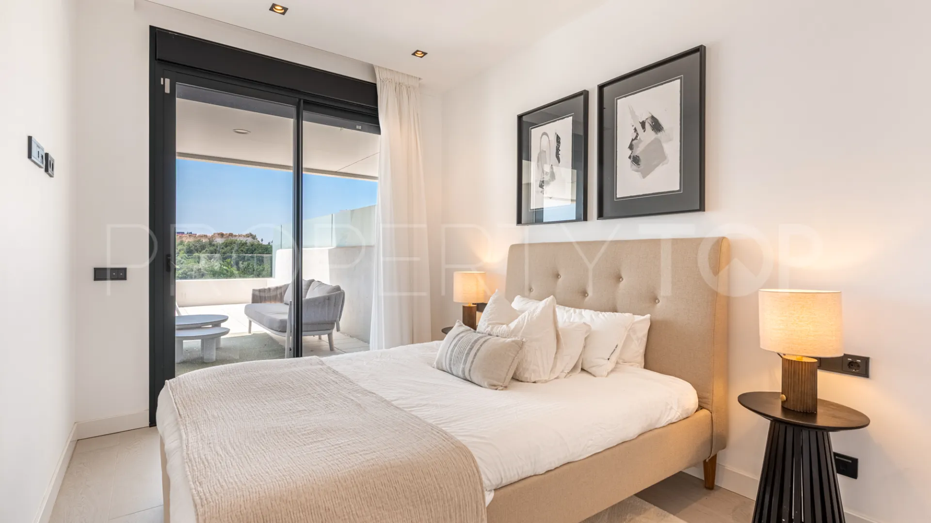 2 bedrooms Los Altos de los Monteros apartment for sale