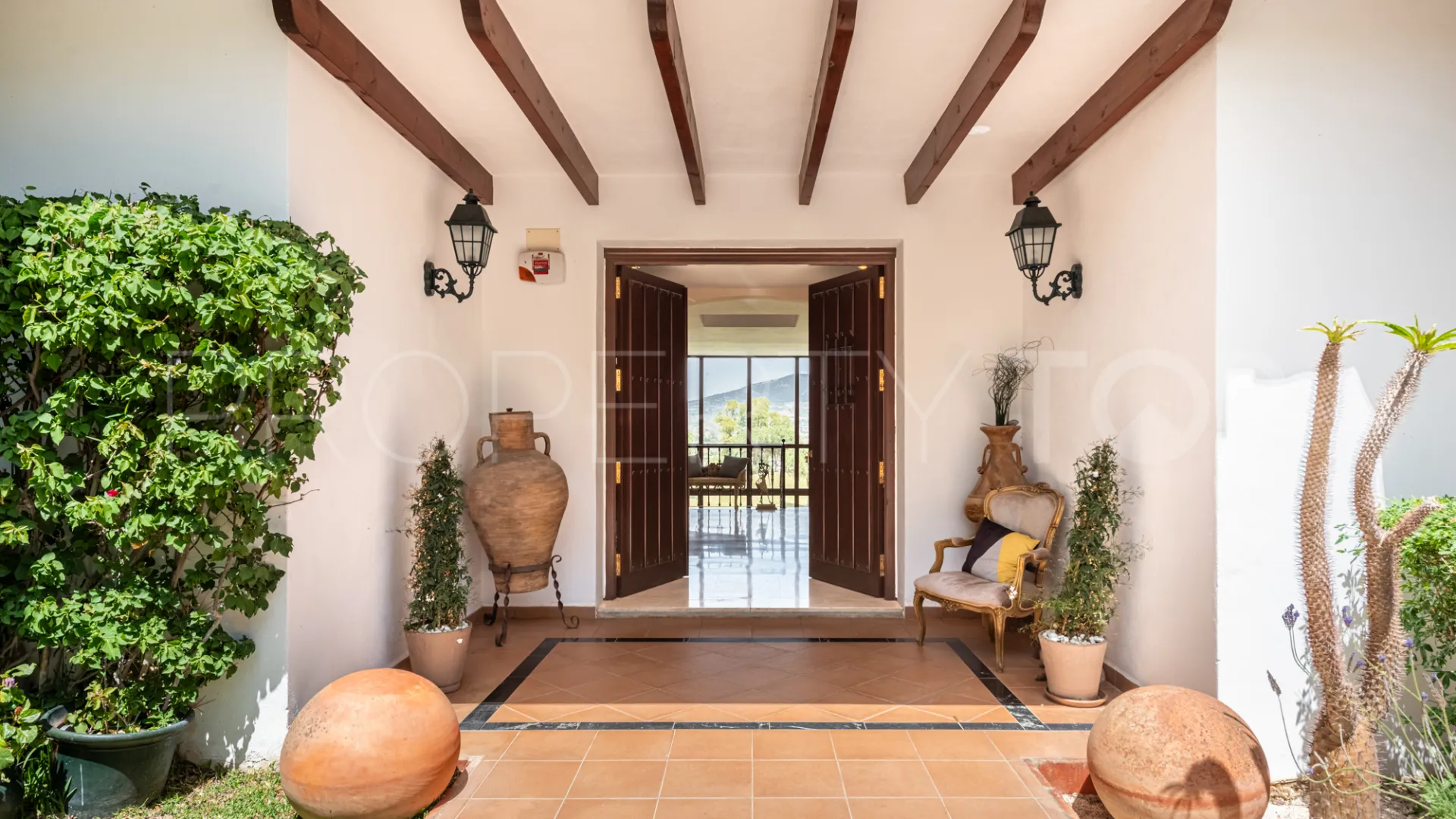 Se vende villa en La Cala Golf Resort de 4 dormitorios