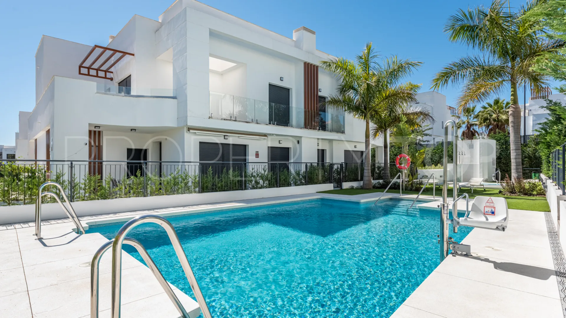 Comprar pareado en Los Miradores del Sol con 4 dormitorios