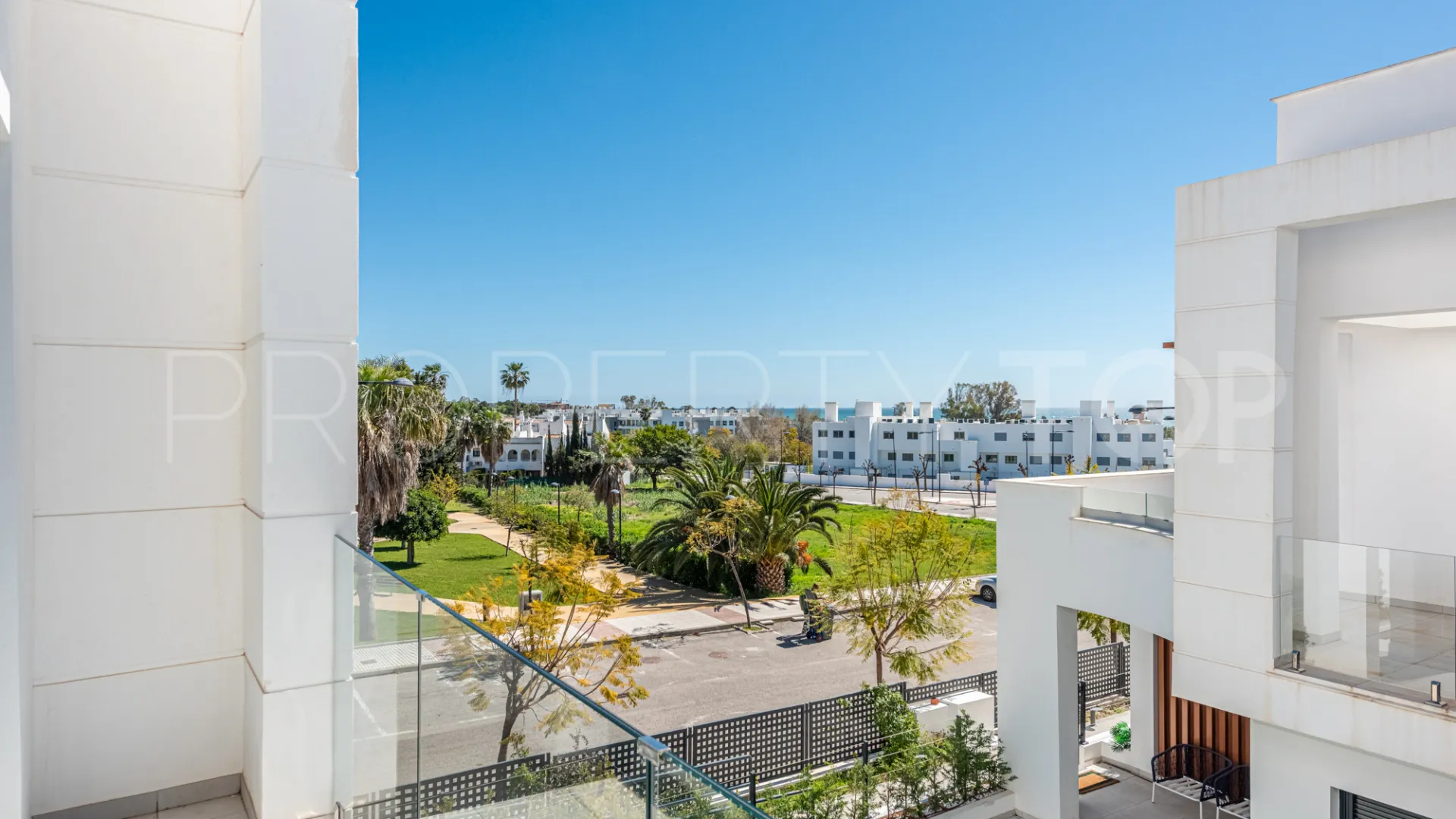 Comprar pareado en Los Miradores del Sol con 4 dormitorios