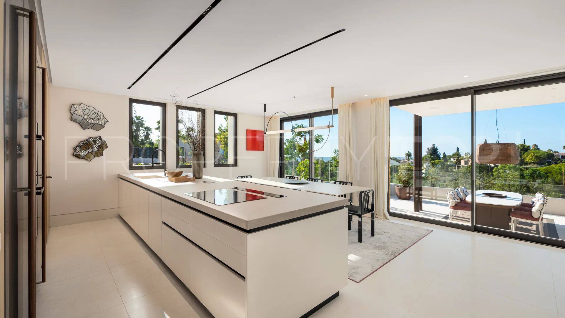 For sale 5 bedrooms villa in Marbella Hill Club