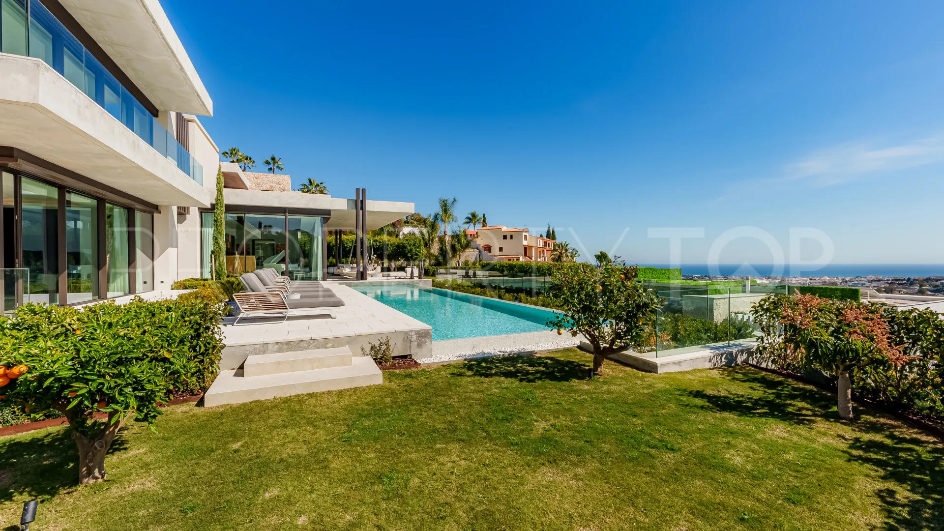 Villa con 6 dormitorios en venta en La Quinta
