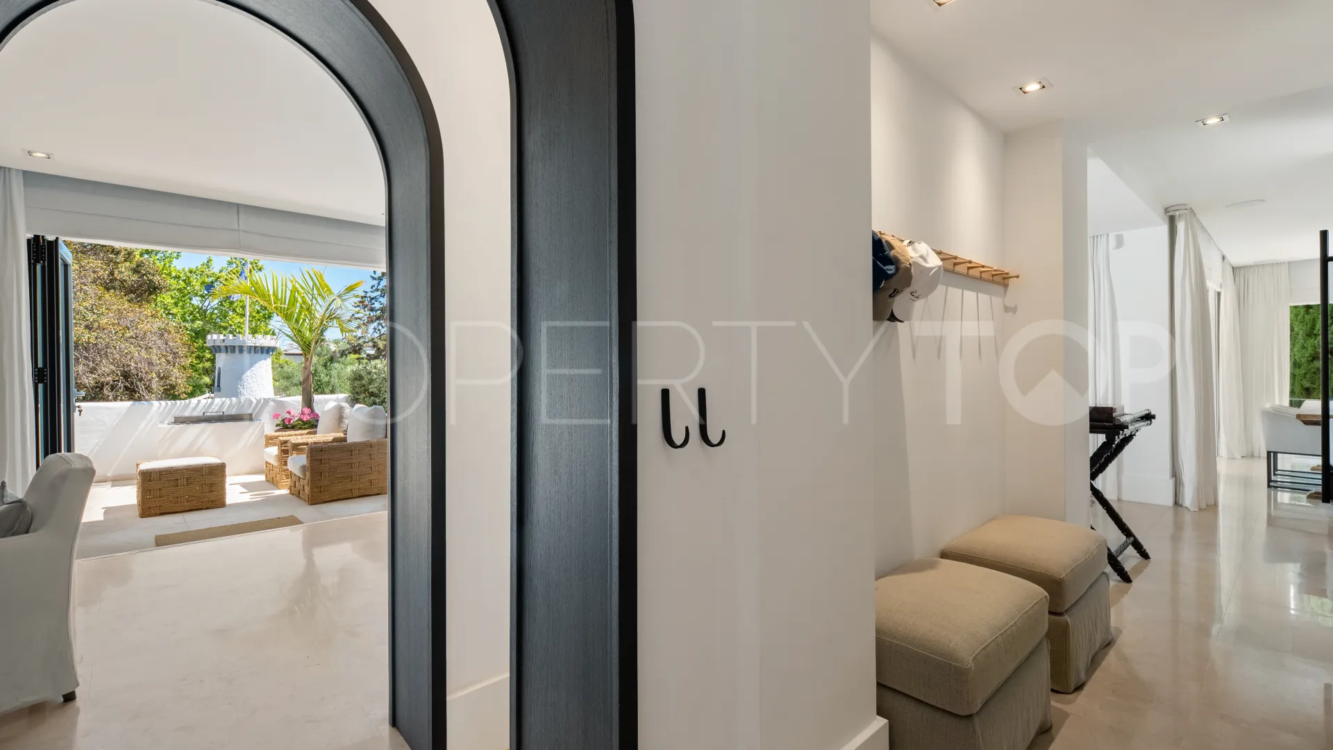 For sale apartment with 1 bedroom in Marina Puente Romano
