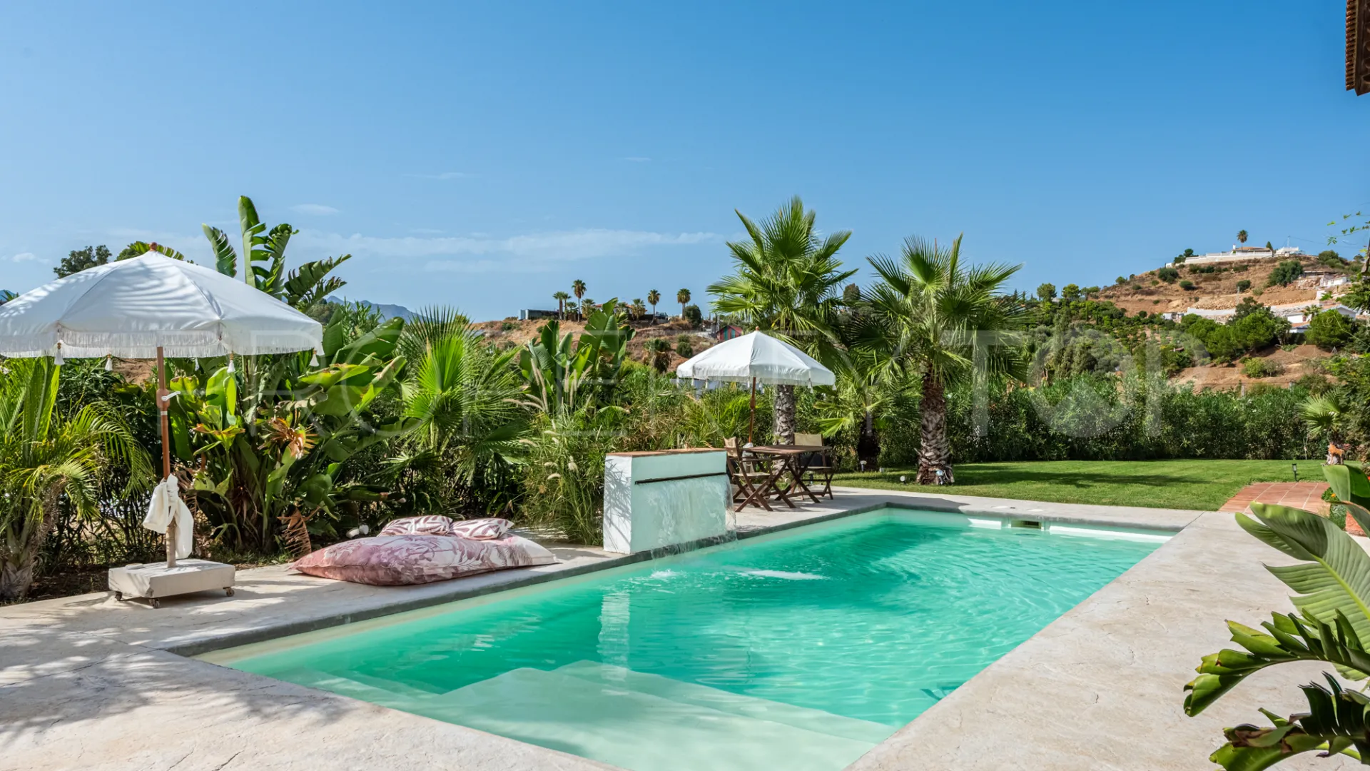 Villa en venta en Cala de Mijas de 5 dormitorios