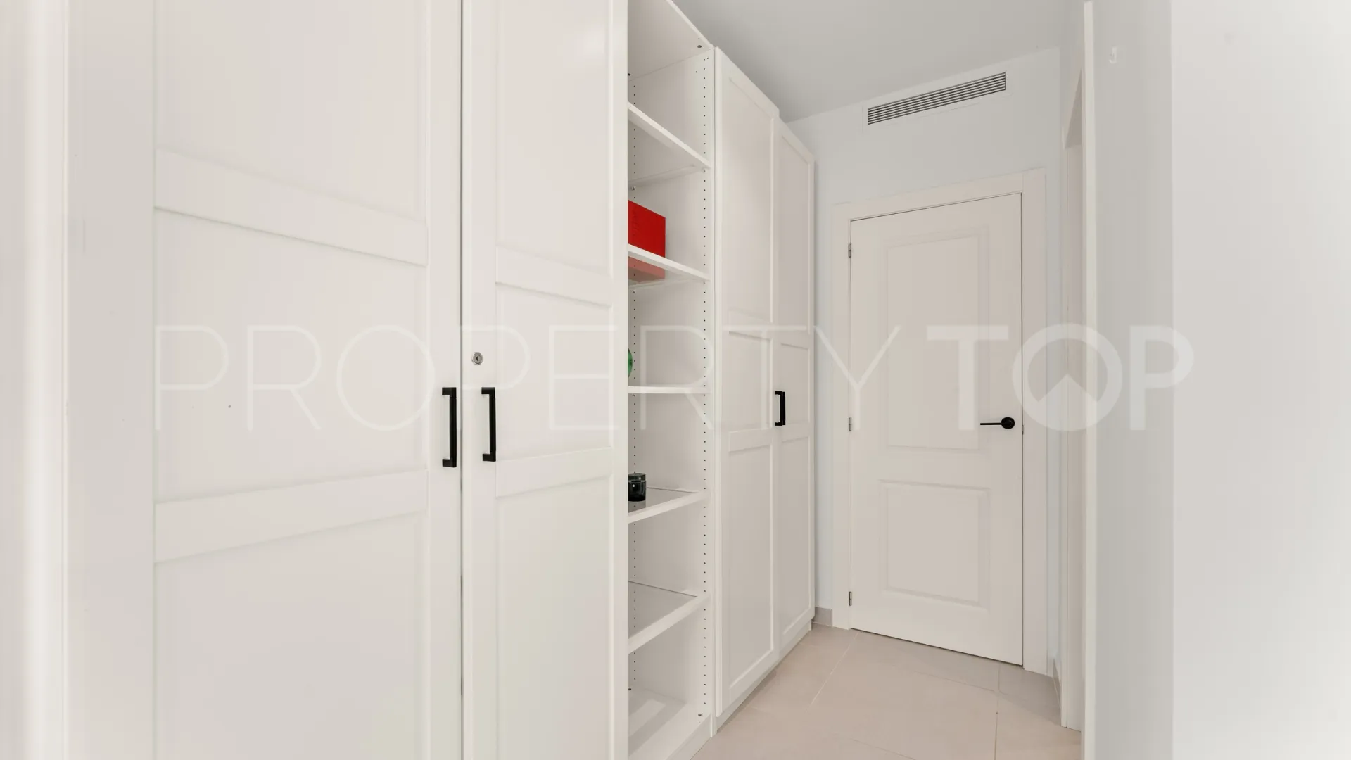 For sale Aldea Blanca apartment with 3 bedrooms