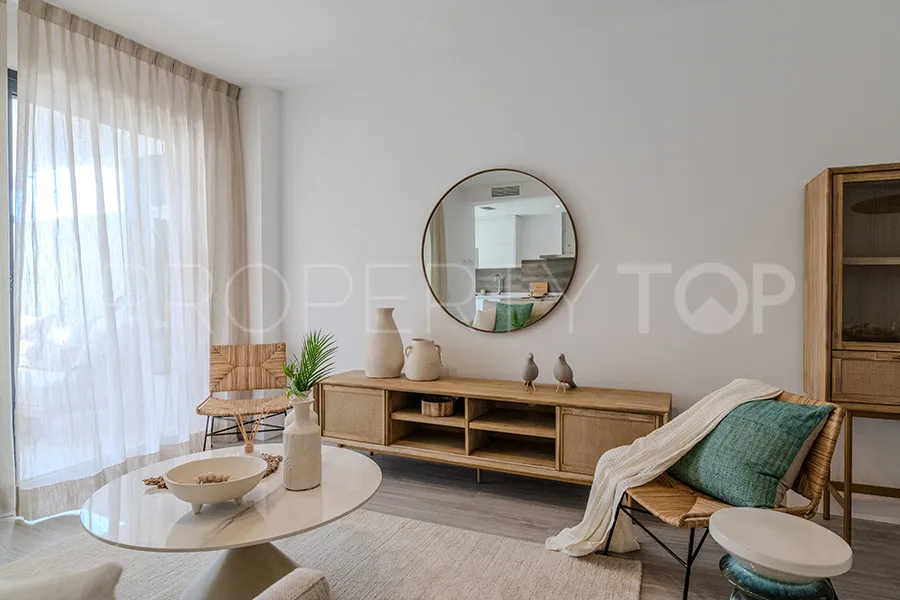 Apartment with 2 bedrooms for sale in Estepona Centre
