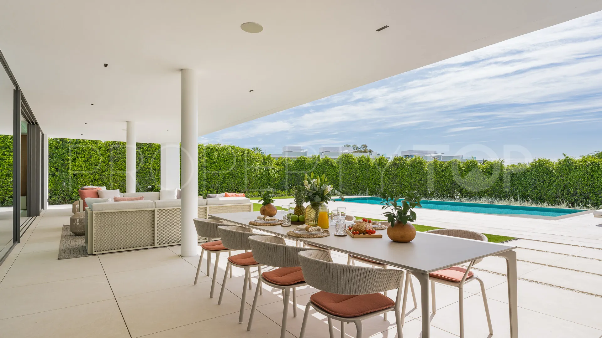 5 bedrooms Marbella Golden Mile villa for sale