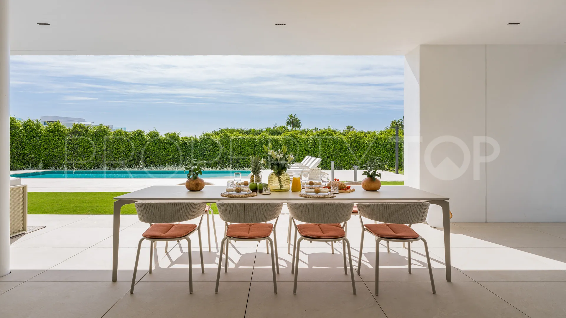 5 bedrooms Marbella Golden Mile villa for sale