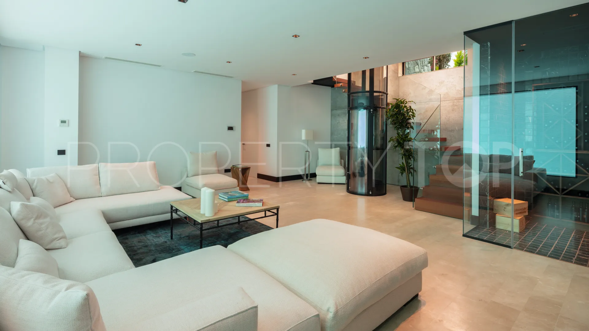 Golden Mile, villa de 5 dormitorios en venta