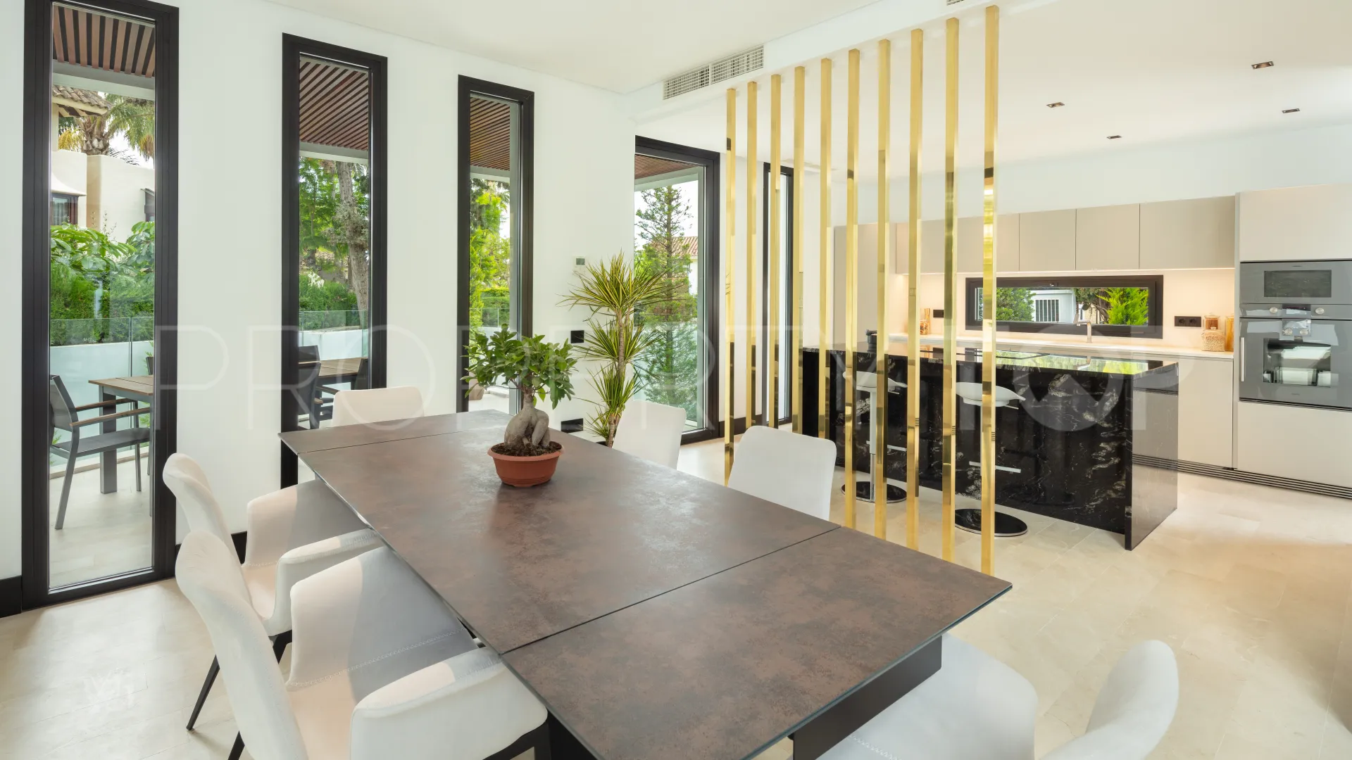 Golden Mile, villa de 5 dormitorios en venta