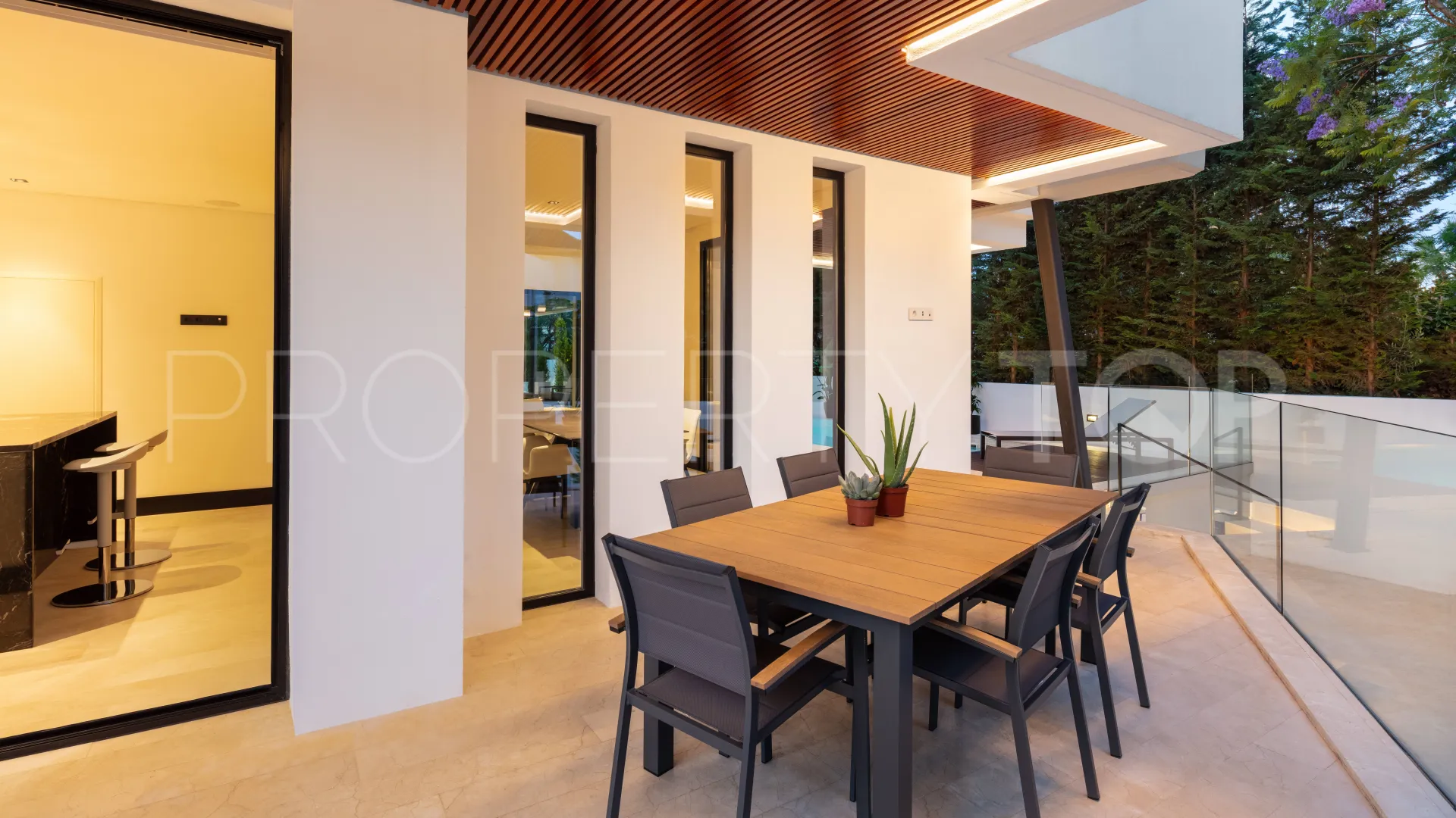 Golden Mile, villa de 5 dormitorios en venta