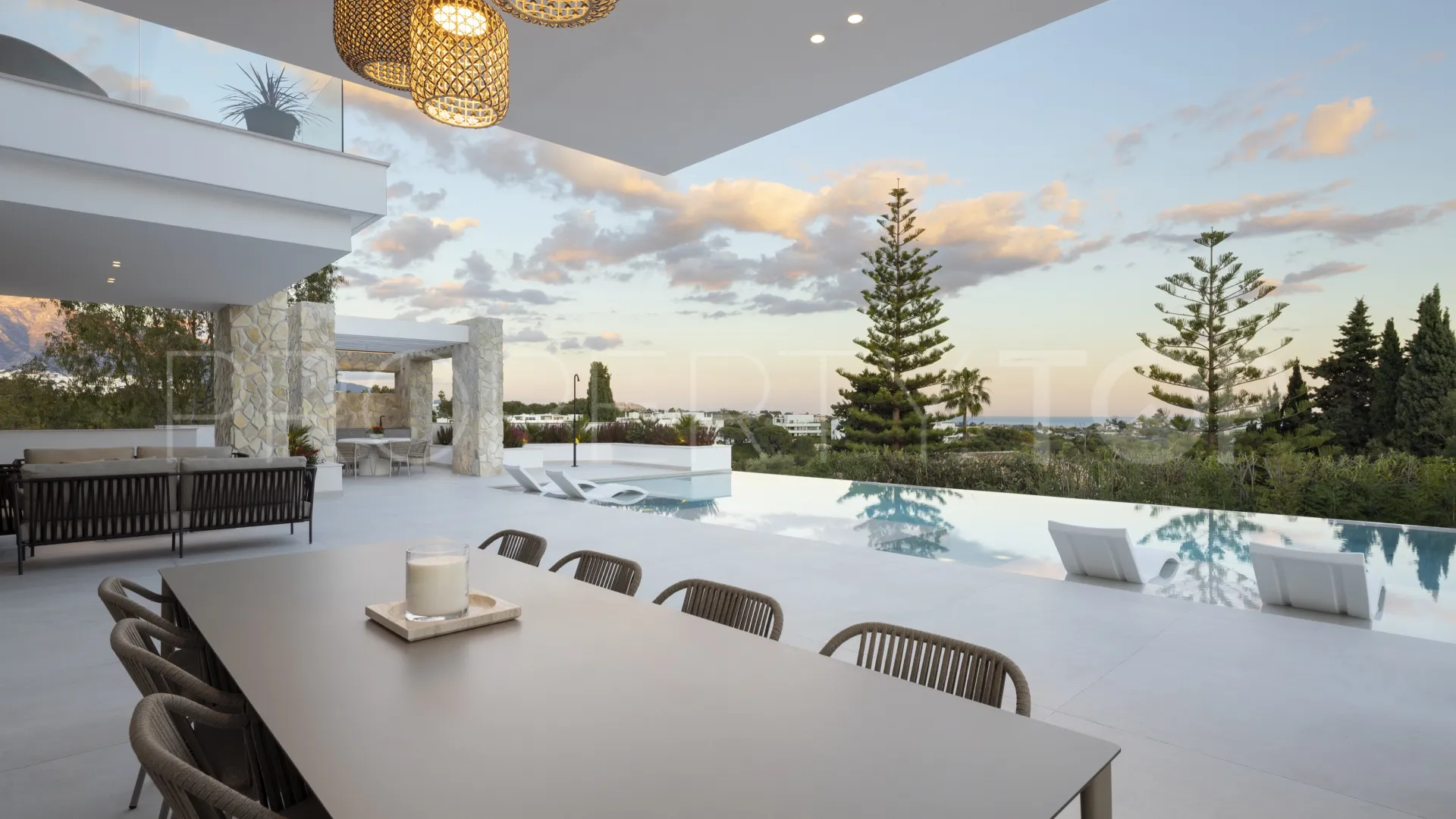 Comprar villa en La Quinta