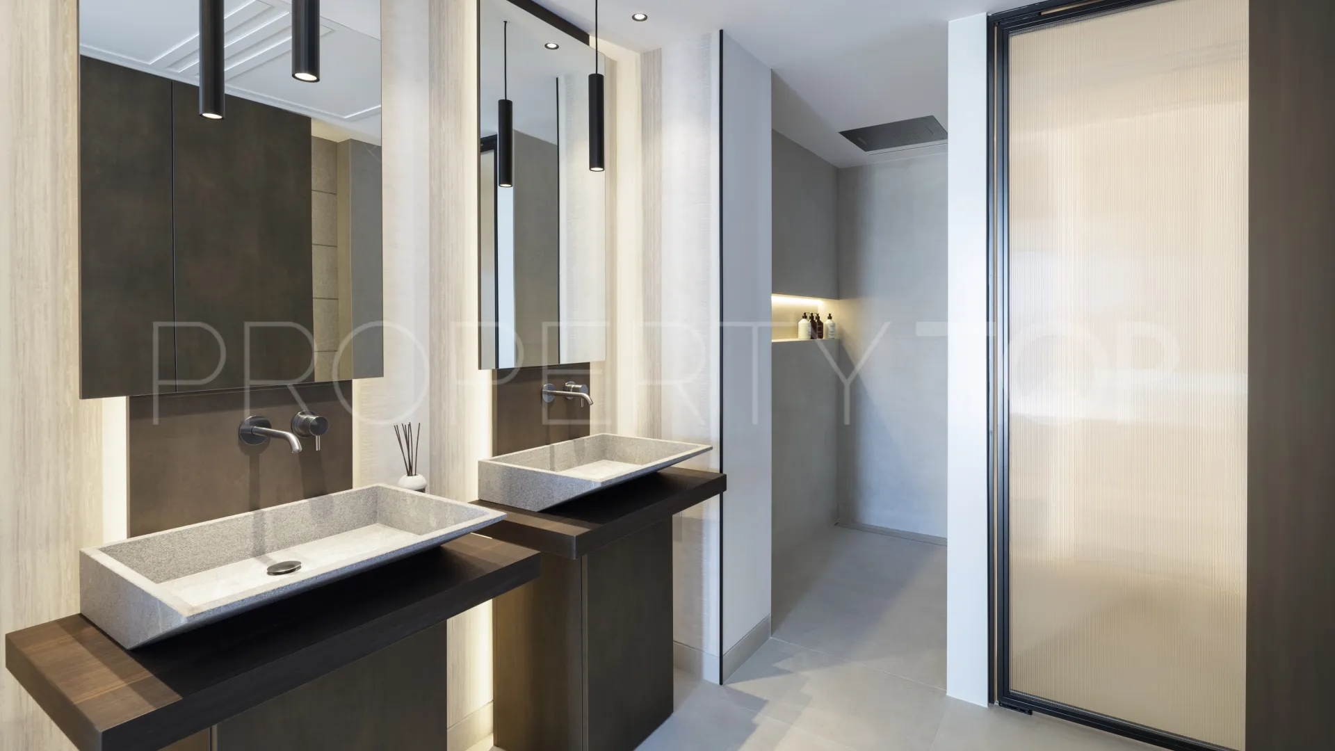 Comprar villa en La Quinta