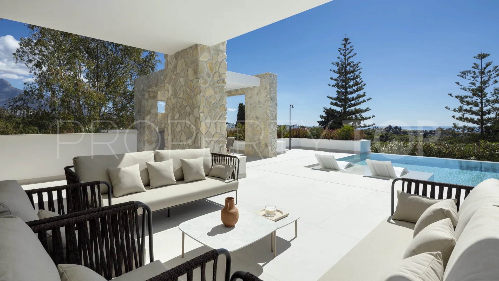Comprar villa en La Quinta