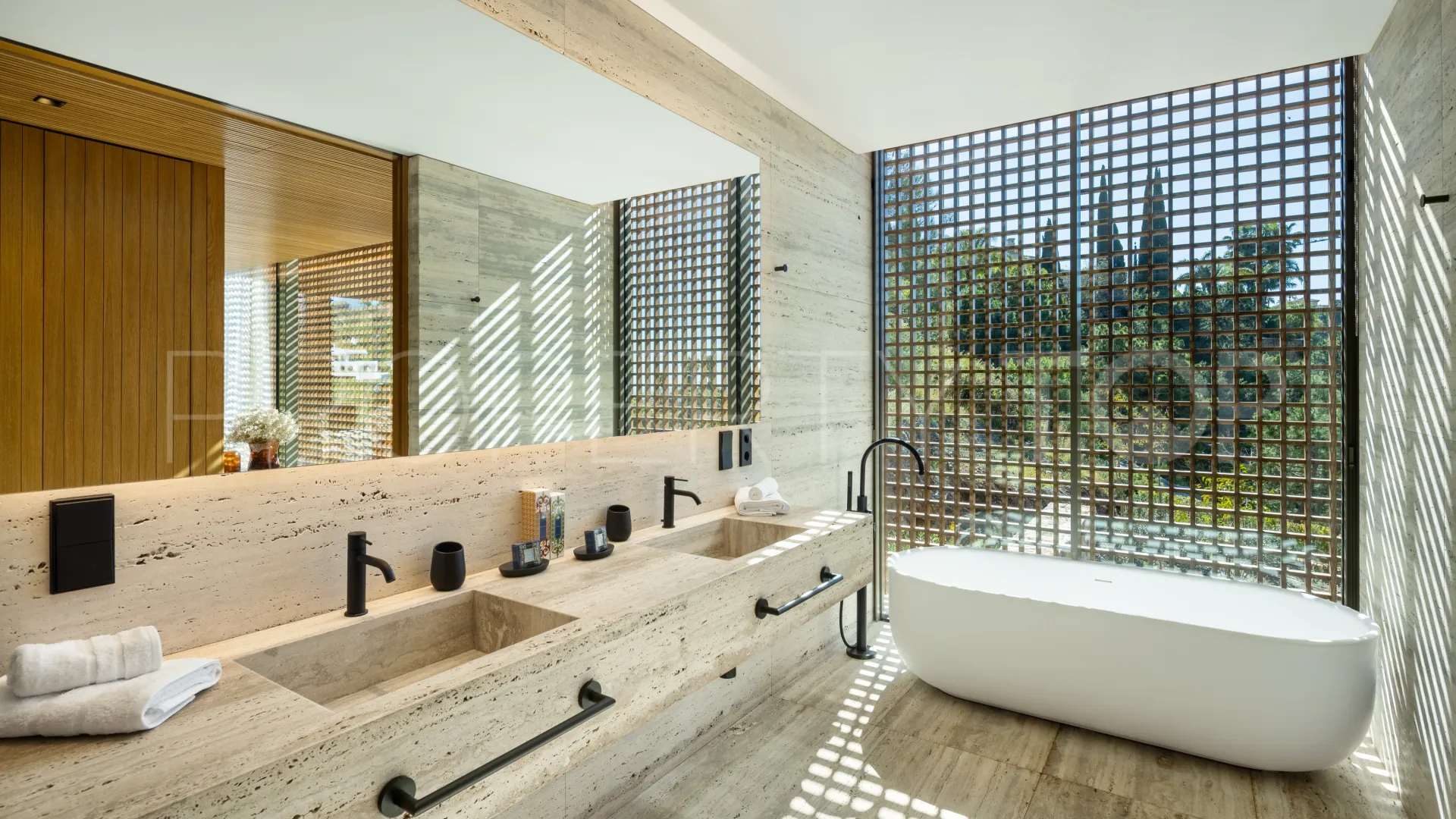 Villa for sale in El Madroñal