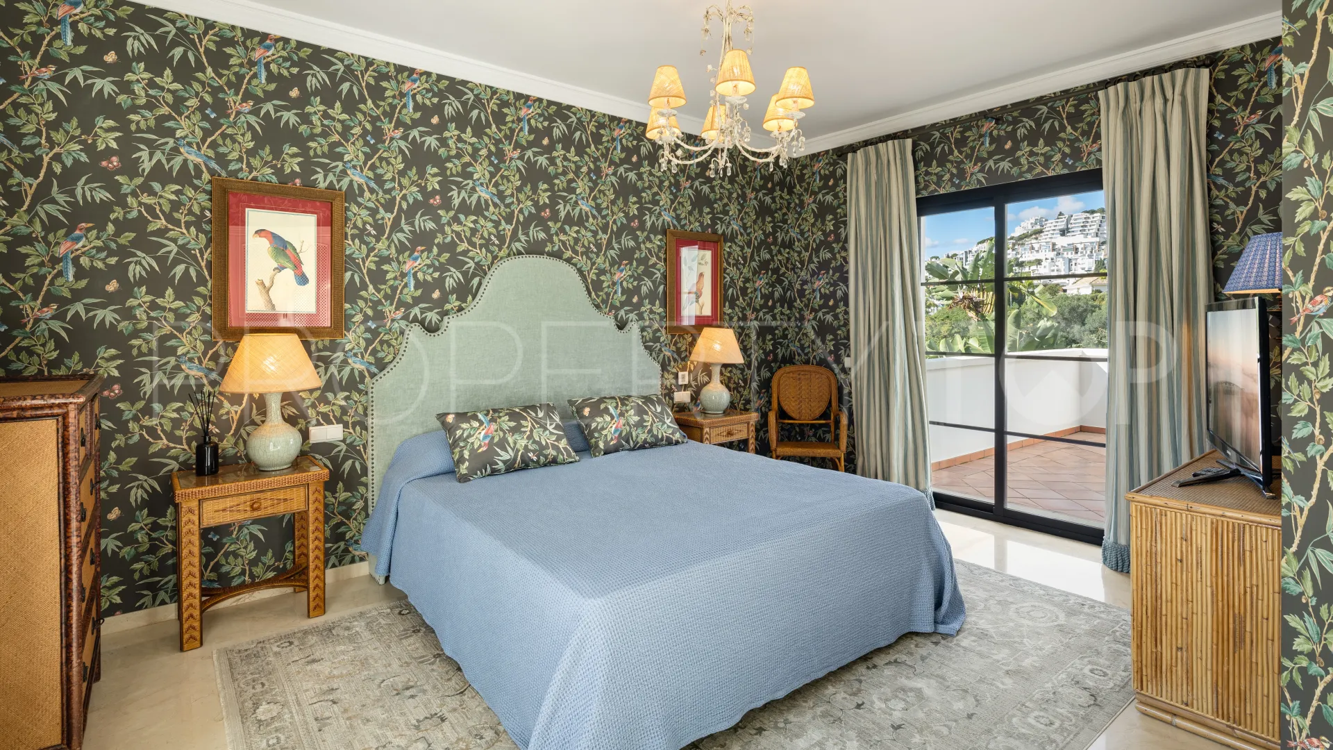 Villa de 4 dormitorios a la venta en La Quinta