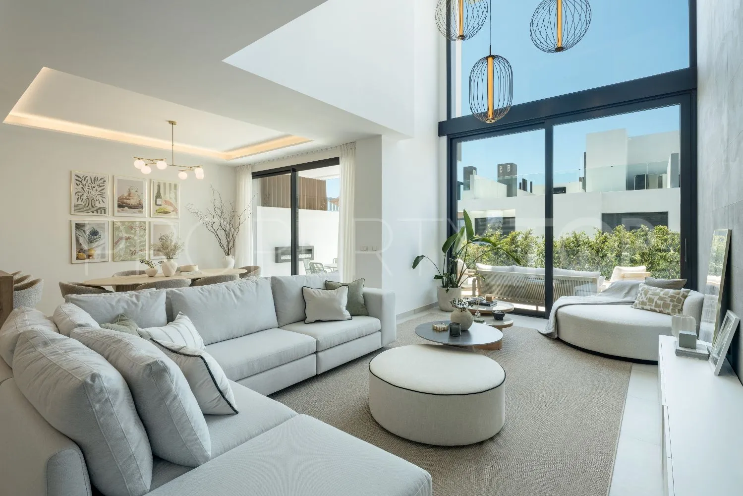 4 bedrooms semi detached villa for sale in Rio Real