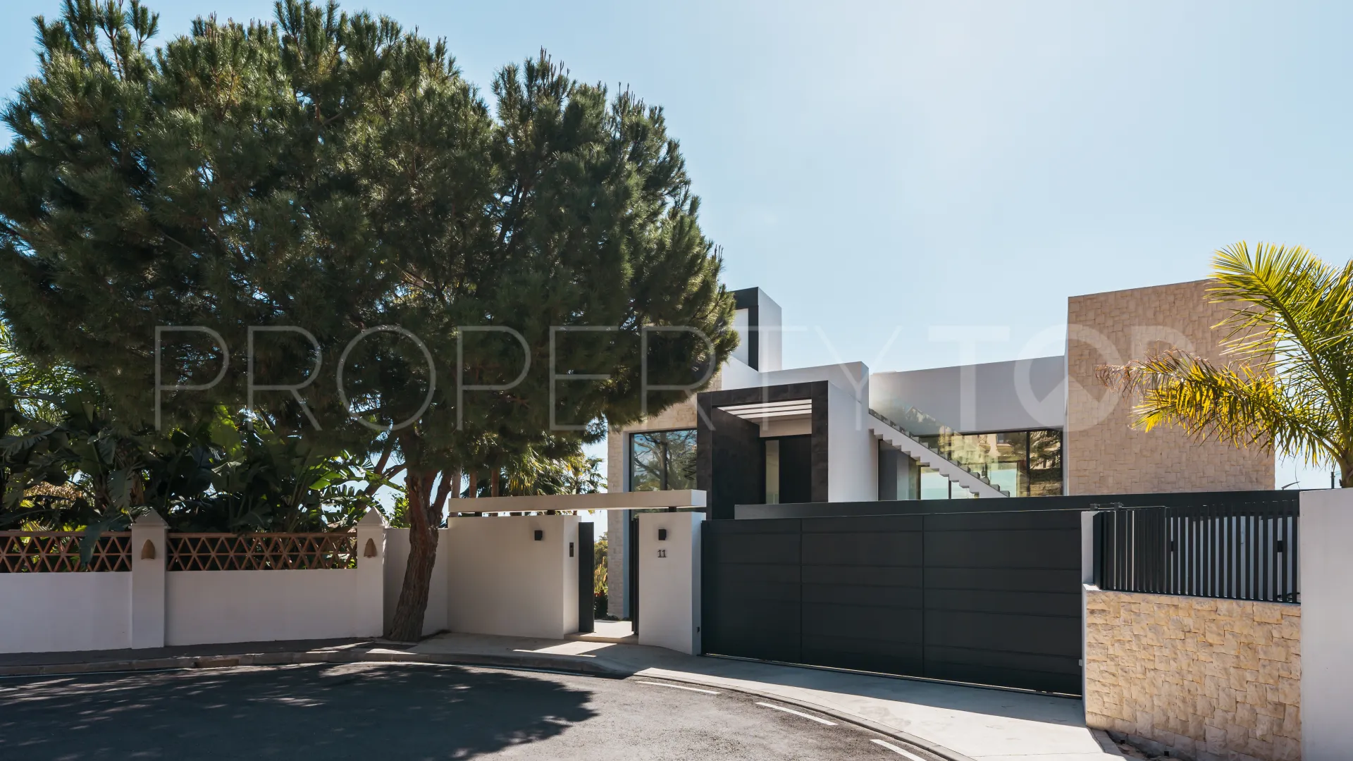 4 bedrooms La Alqueria villa for sale