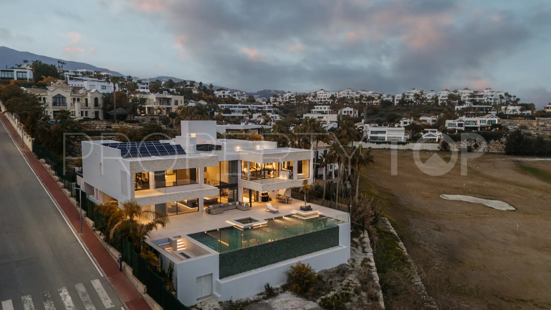 4 bedrooms La Alqueria villa for sale