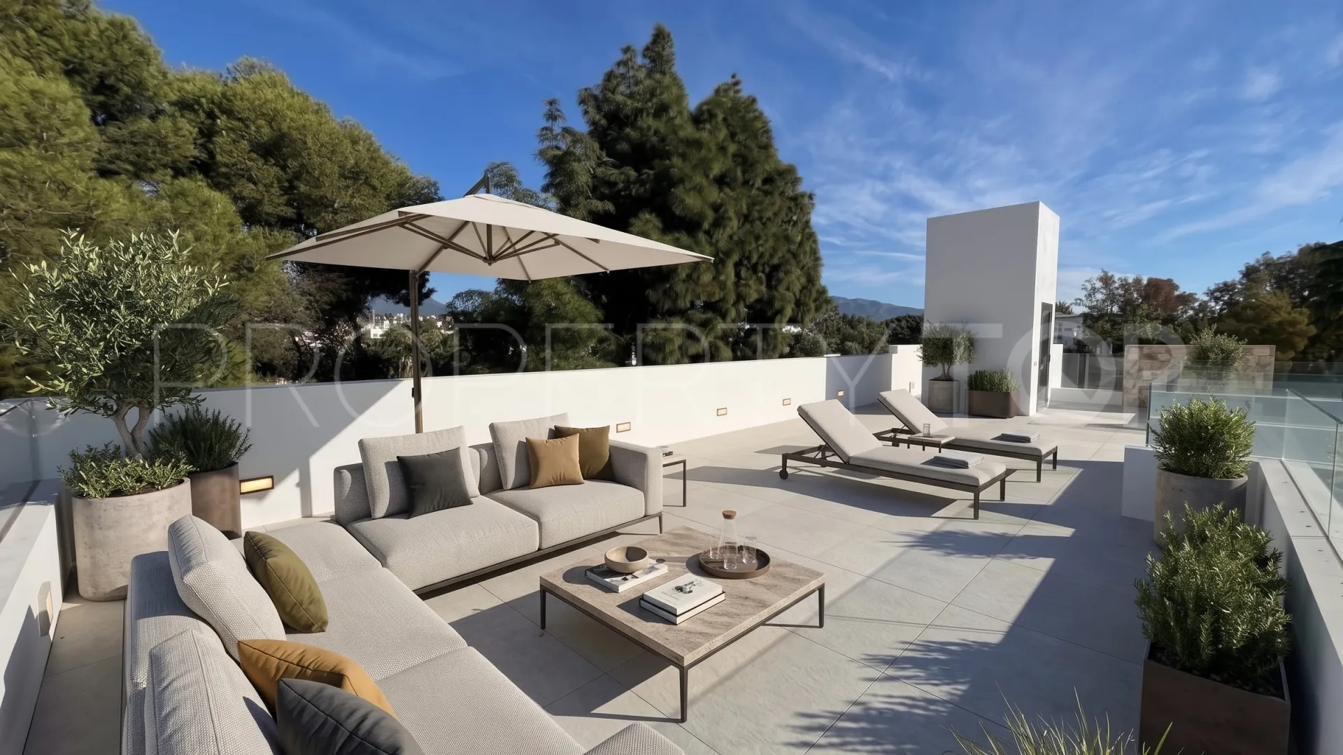Buy villa in Marbella - Puerto Banus with 5 bedrooms