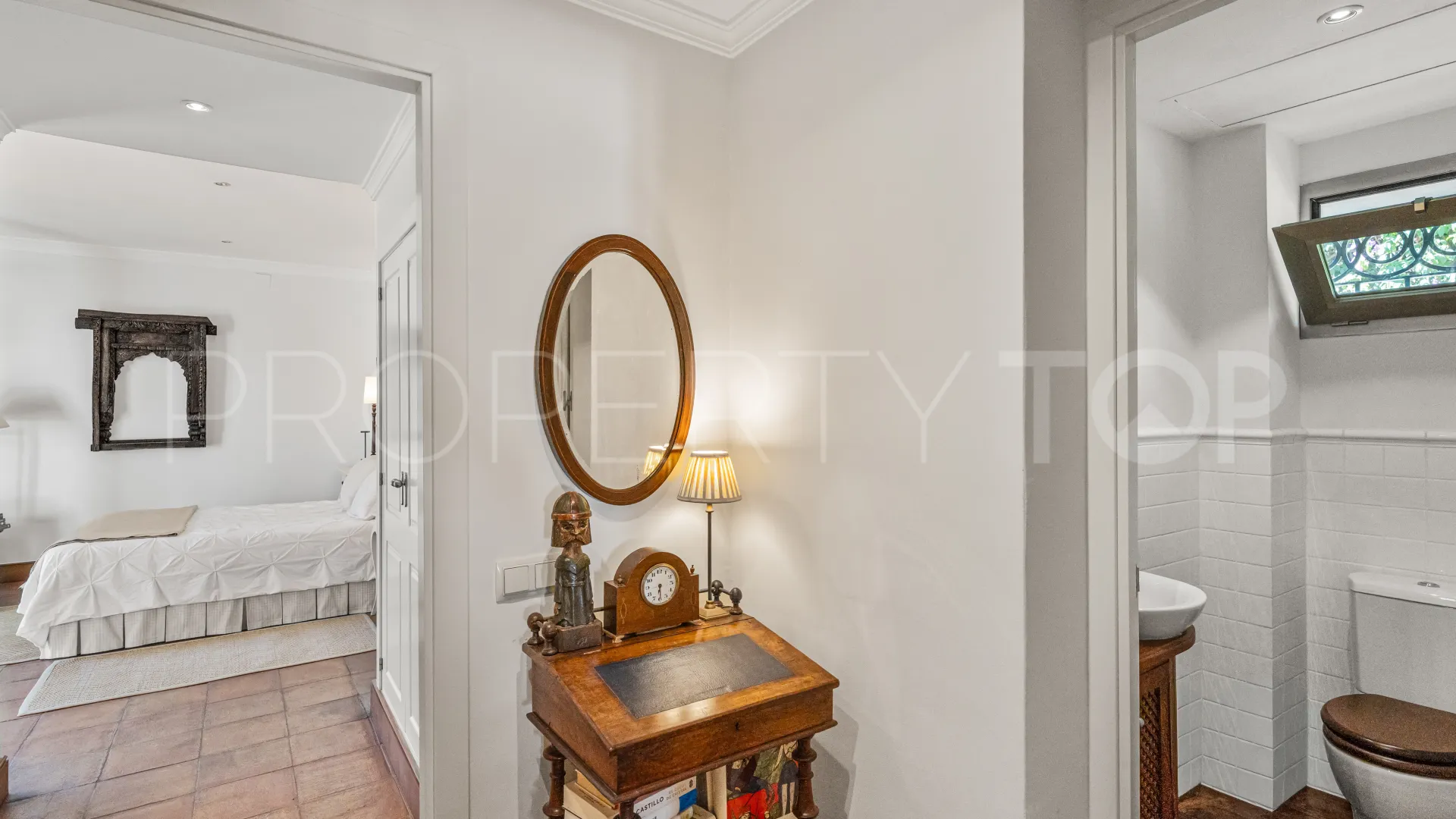 Villa con 5 dormitorios a la venta en Los Monteros Playa