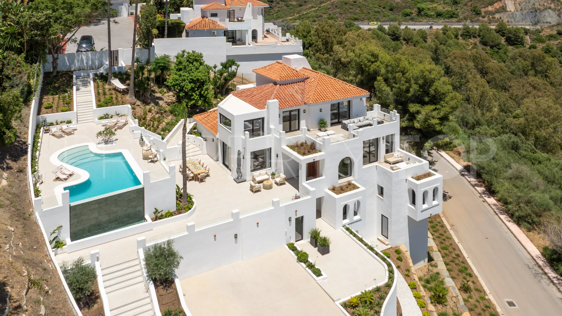 Las Lomas de Nueva Andalucia, villa en venta