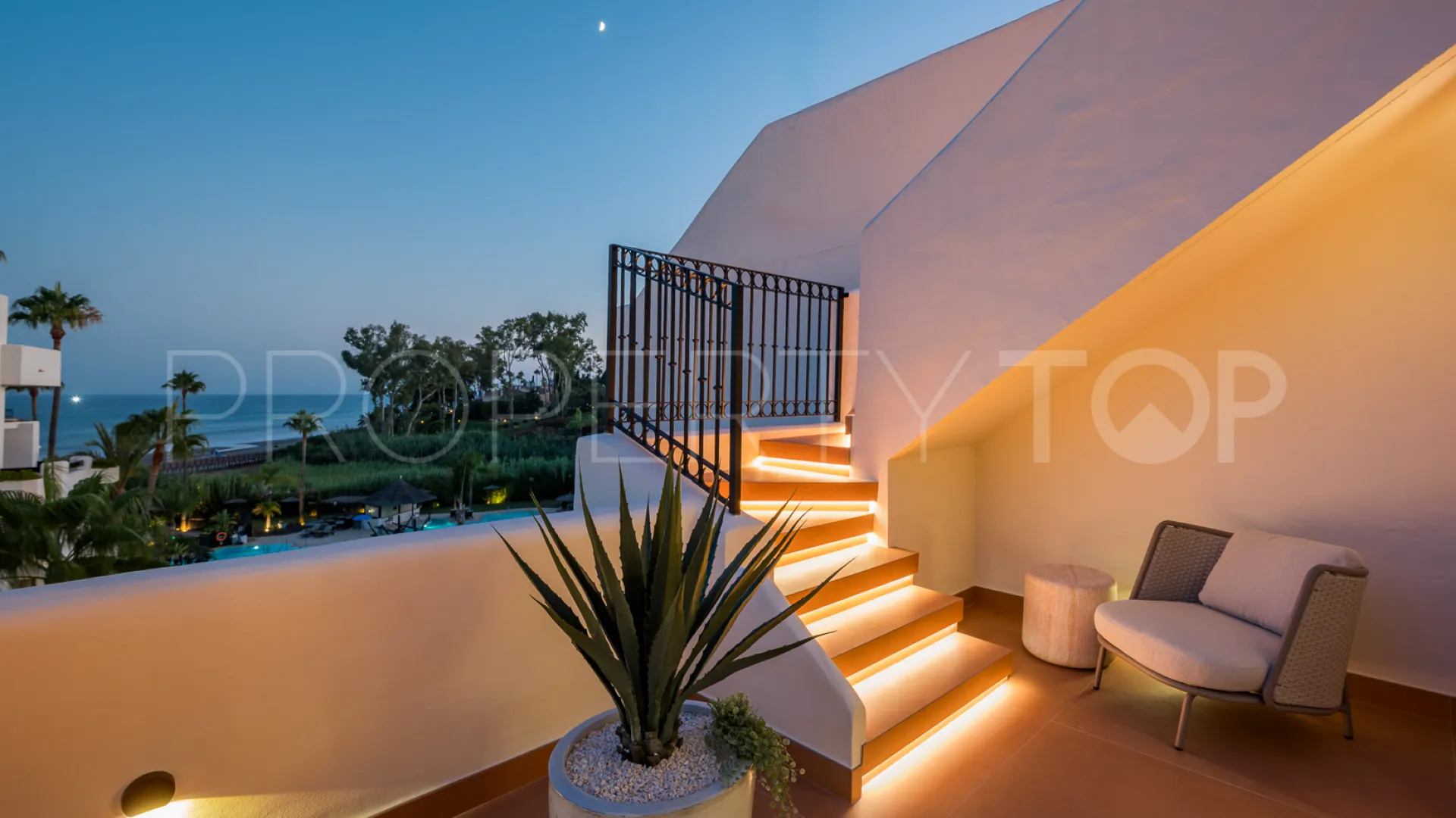 For sale penthouse in Bahía del Velerín with 3 bedrooms