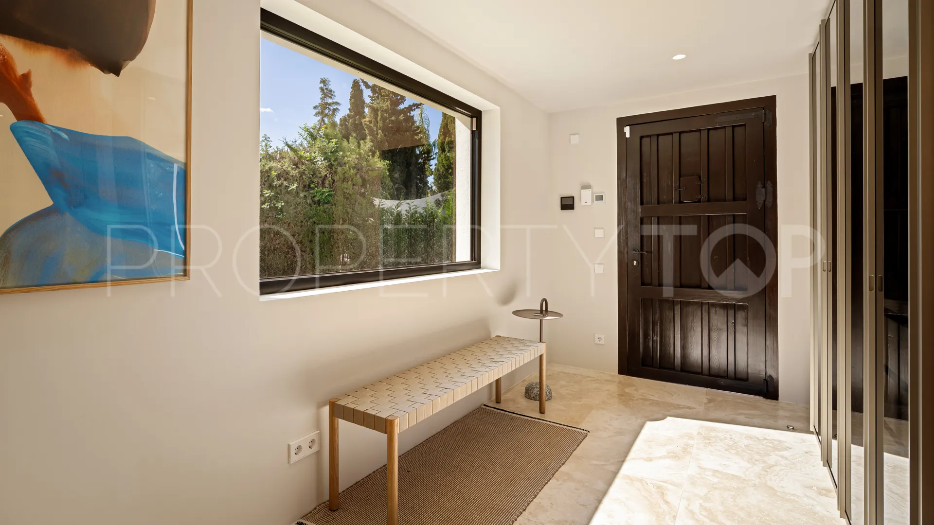 Villa a la venta en Nueva Andalucia con 4 dormitorios