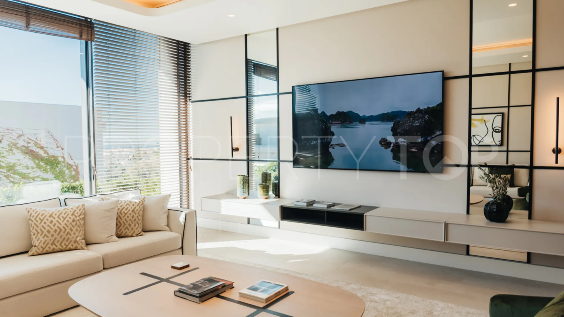 Se vende villa en La Quinta de 7 dormitorios