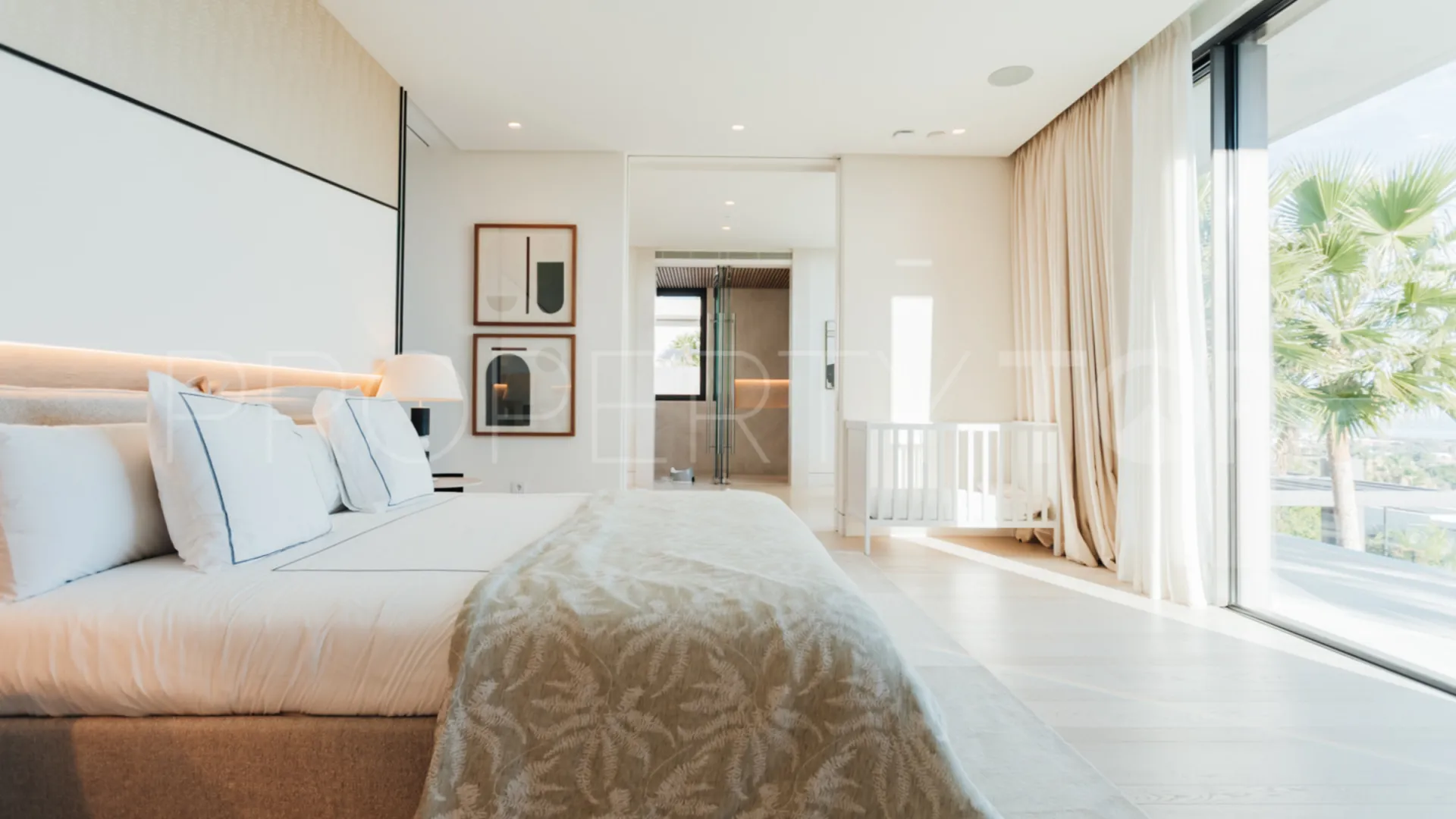 Se vende villa en La Quinta de 7 dormitorios