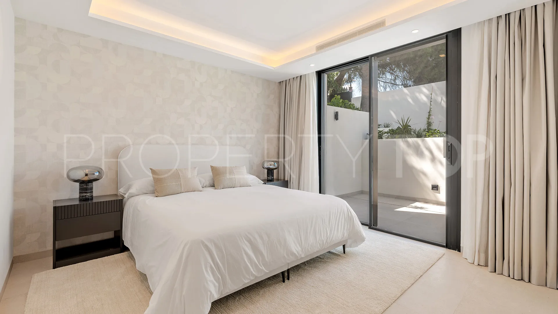 For sale Las Brisas 4 bedrooms villa